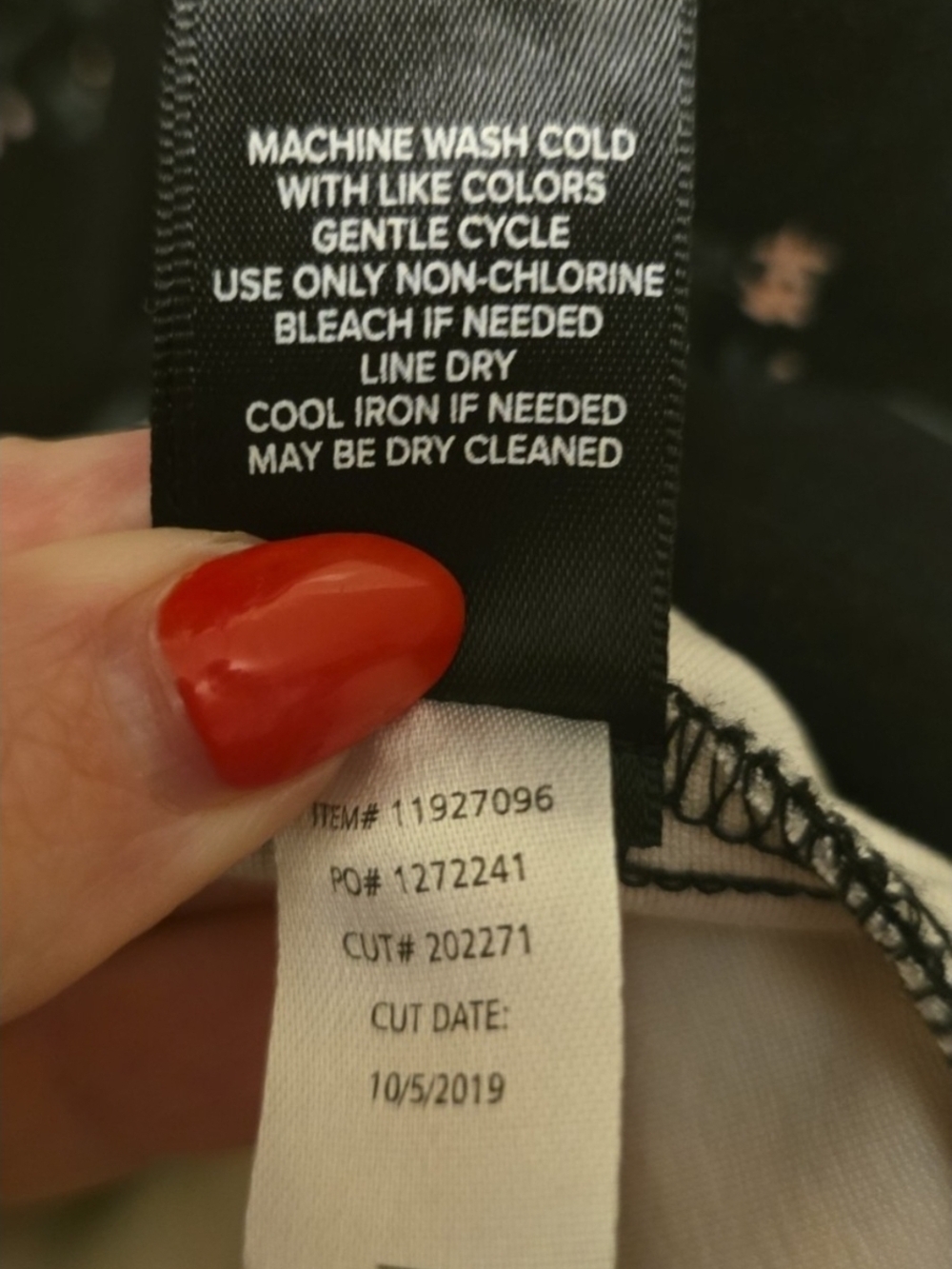 Torrid Floral Midi Pencil skirt 
Size 4 = Size 26 - Picture 7 of 9